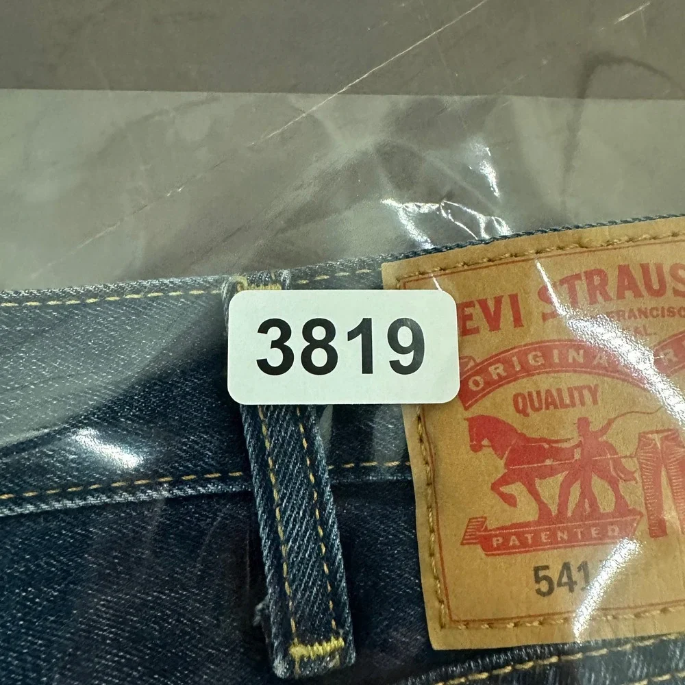 Levi's 541 Athletic Taper Denim Shorts Mens 38 Blue Casual Classic Jorts
